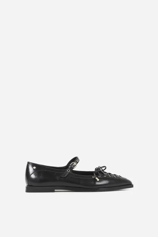 Bronx Laur-ynn Low Shoe Black Maat: 40 | Ballerina's Outlet | Dames | Zwart