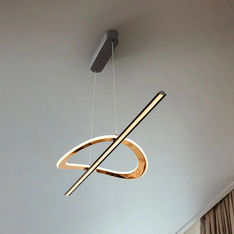 Żyrandol LED Enora, czarna/złota, długość 120 cm, CCT