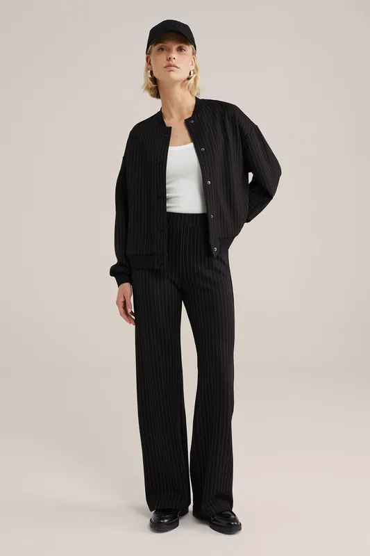 We Fashion Bomber Black Maat: XS | Bomberjacks Outlet | Dames | Zwart
