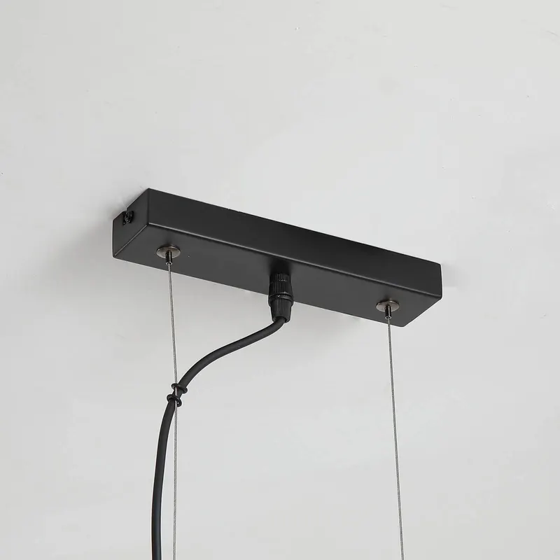 Lampa wisząca Hessian, długość 60 cm, naturalna biel, len/metal