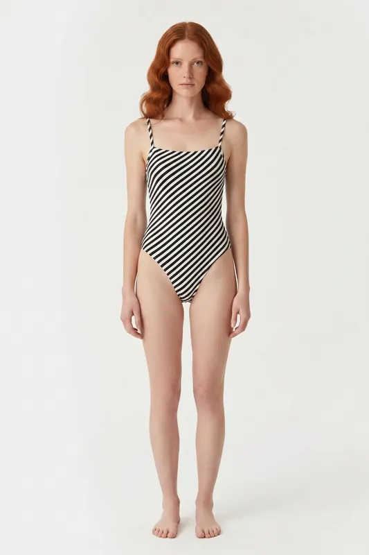 & Other Stories Cabo Swimsuit Black Maat: 38 | Badpakken Outlet | Dames | Zwart