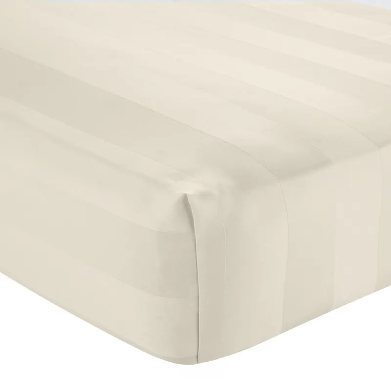 Kremowe satynowe prześcieradło z gumką 150x200 cm So Soft Satin Stripe – Catherine Lansfield