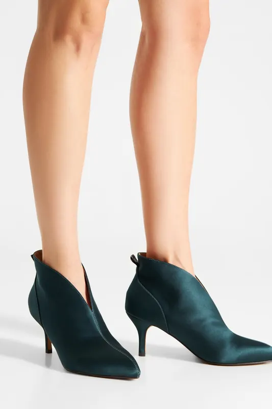 Woden Valentine Low Cut Satin Dark Forest Maat: 38 | Laarzen Outlet | Dames | Groen