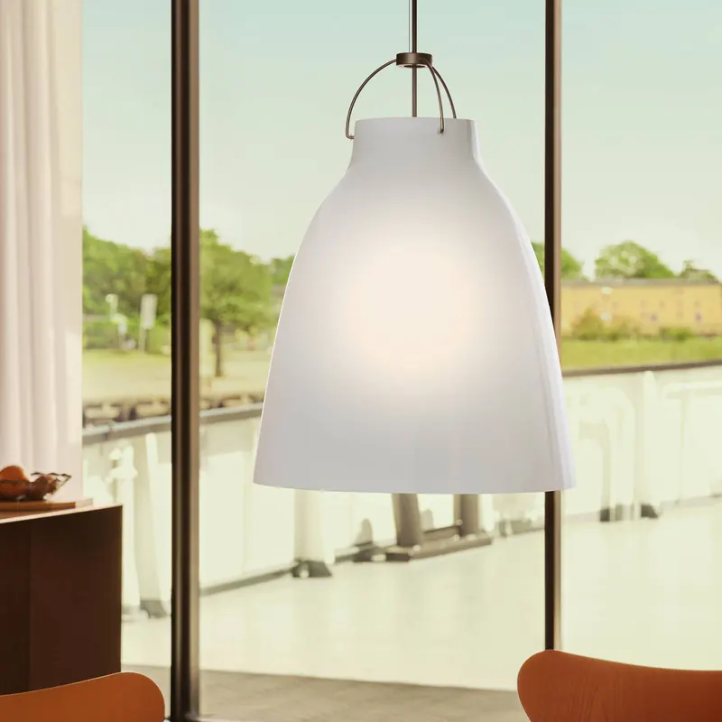 FRITZ HANSEN Caravaggio P3 Szkło opalowe Ø 40 cm