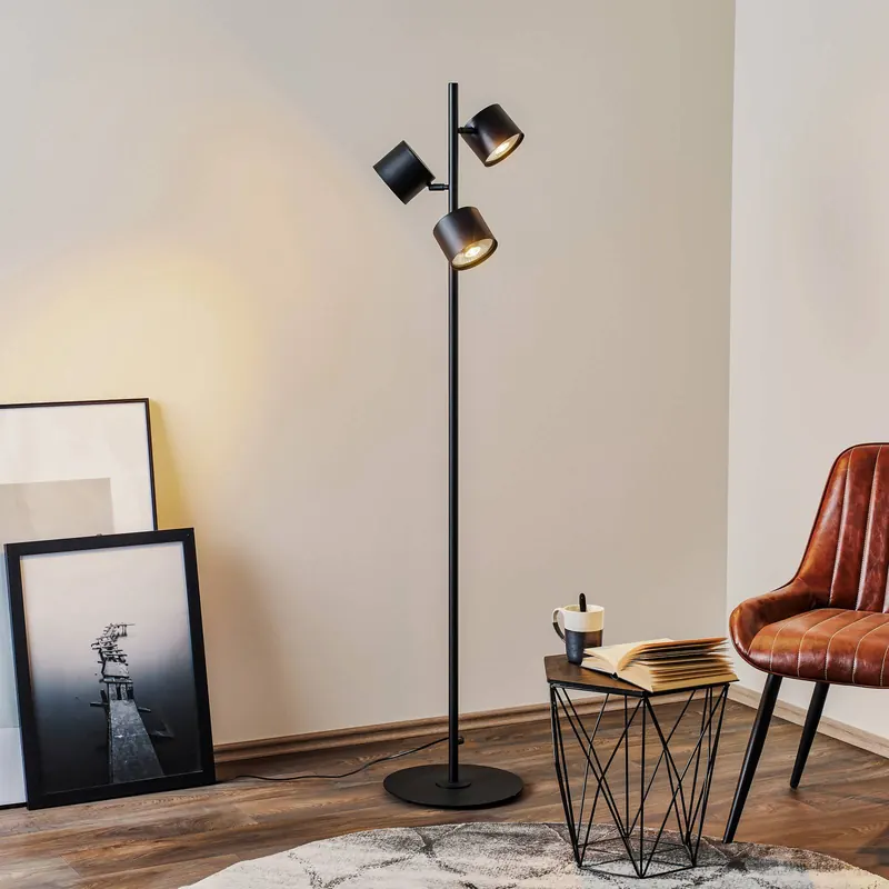 Lampa podłogowa 1047, 3-punktowa, czarna