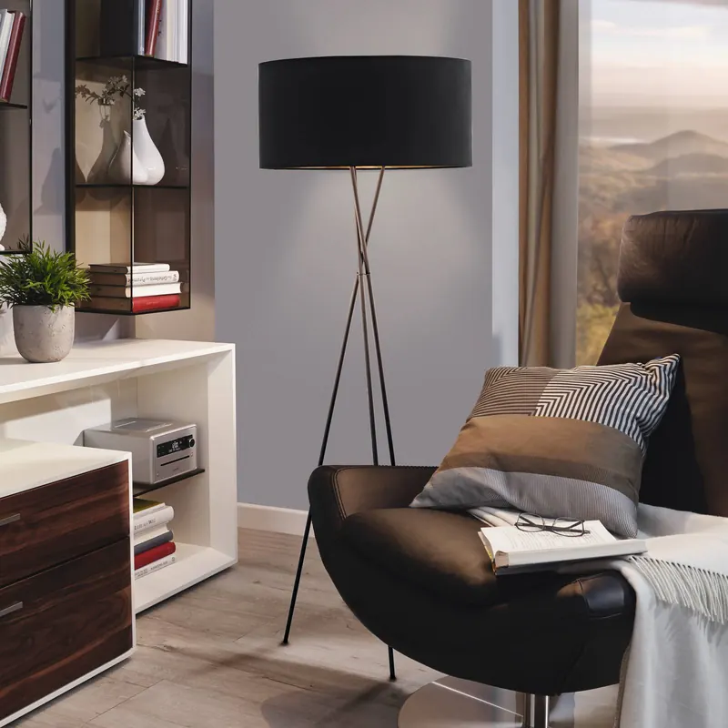 Lampa stojąca Fondachelli z czarnym kloszem