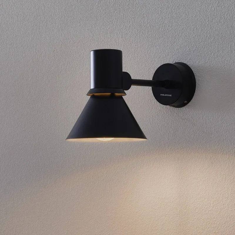 Lampa ścienna Anglepoise Type 80 W1, matowa czerń