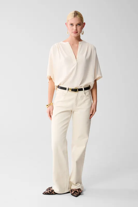 Shoeby La-sbtwist Short Sleeve Top Offwhite Maat: S | Blouses Outlet | Dames | Wit