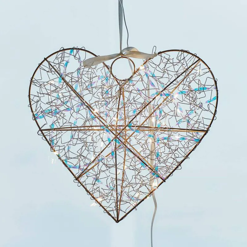 Dekoracja wnętrz LED Lily Heart, złota, 30 x 30 cm, bateria
