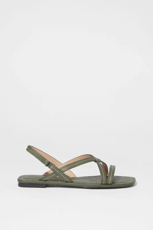 & Other Stories Vito Summer Flat Green Maat: 37 | Sandalen Outlet | Dames | Groen
