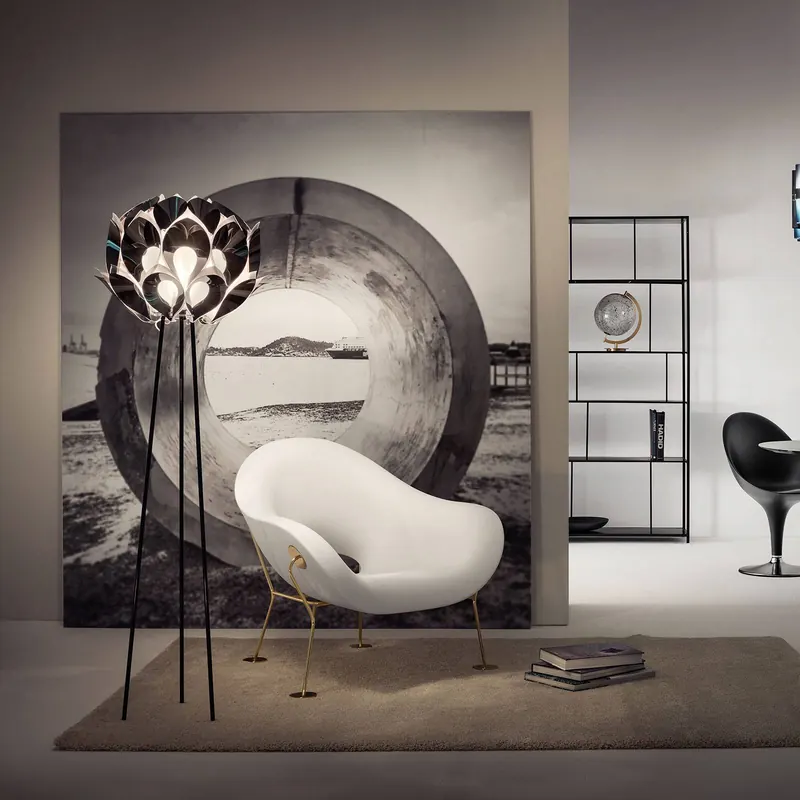 Slamp Flora designerska lampa stojąca trójnóg cyna