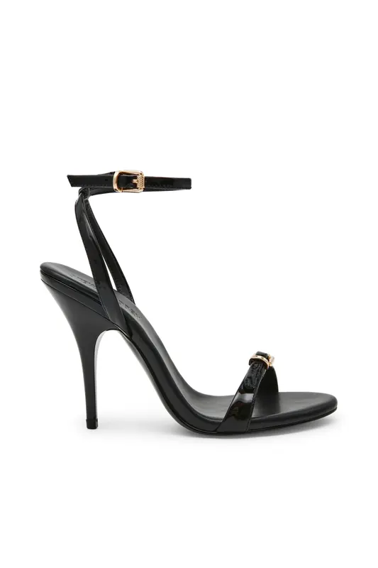 Steve Madden Foxx Sandals Black Patent Maat: 37 | Sandalen Outlet | Dames | Zwart