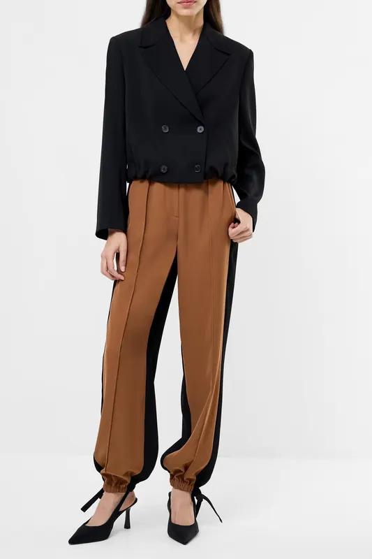 French Connection Vinnie Tailored Cropped Jacket Black Maat: 16 | Blazers Outlet | Dames | Zwart