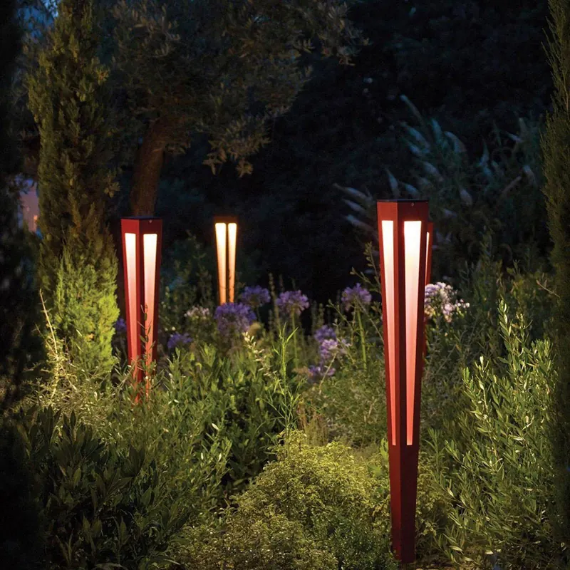Pochodnia solarna LED Tinka, czujnik 120 cm, szara
