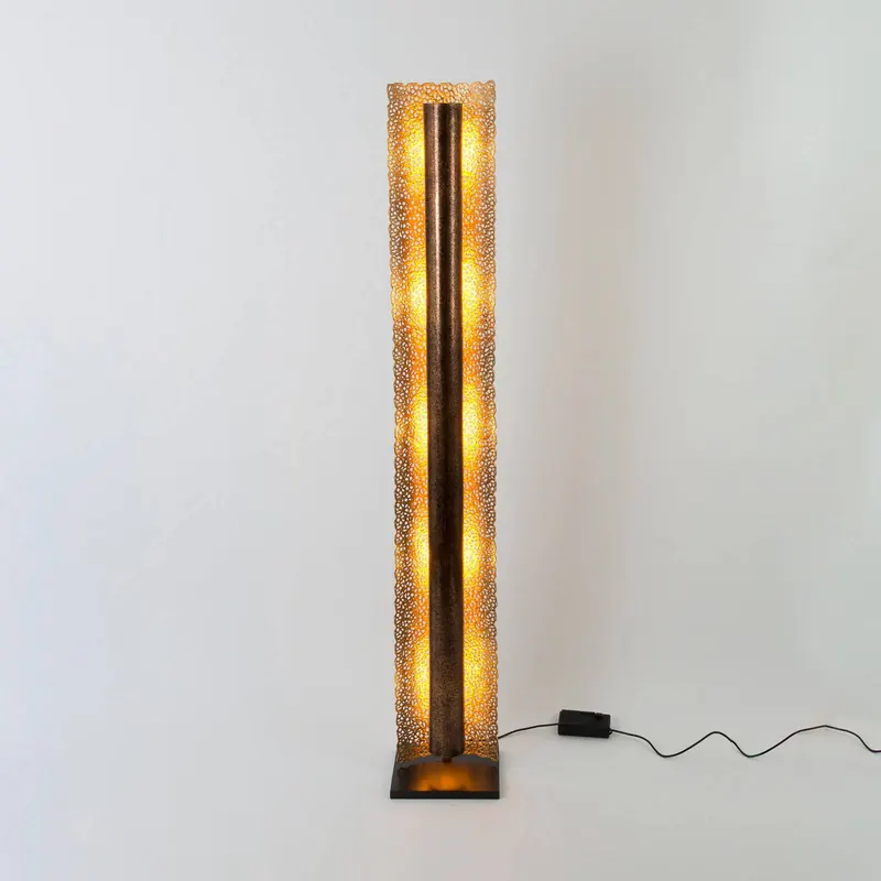 Lampa stojąca LED UTOPISTICO, w kolorze złotym, wysokość 174 cm, metalowa