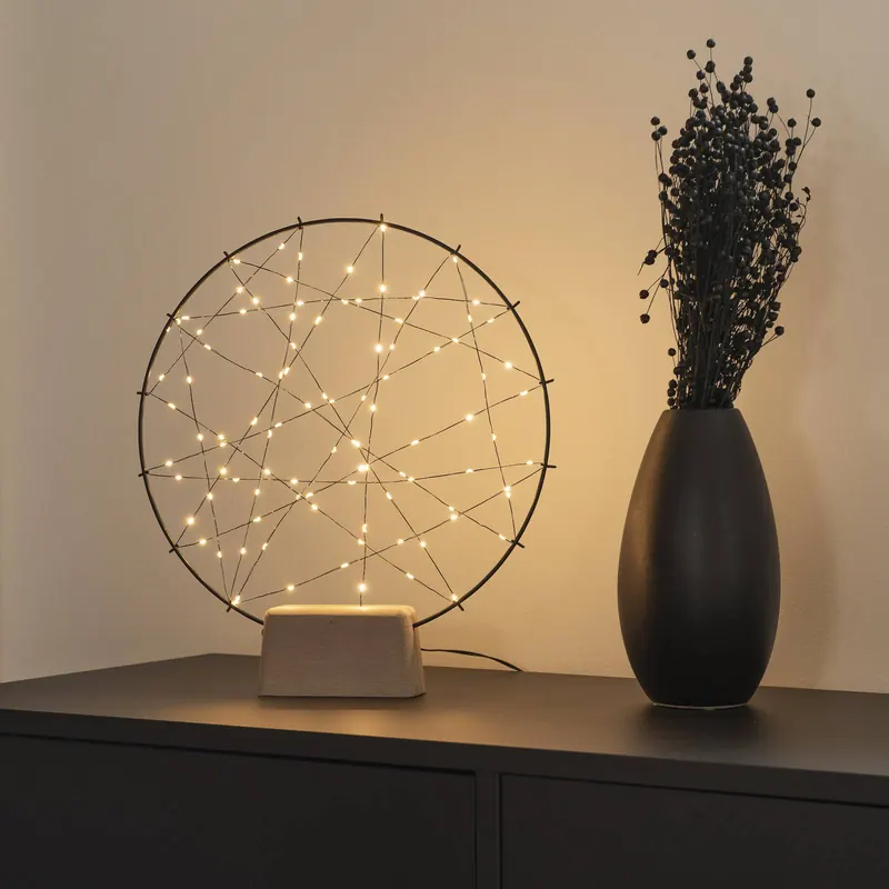 Sylwetka LED mały pierścień z drewniana stopą