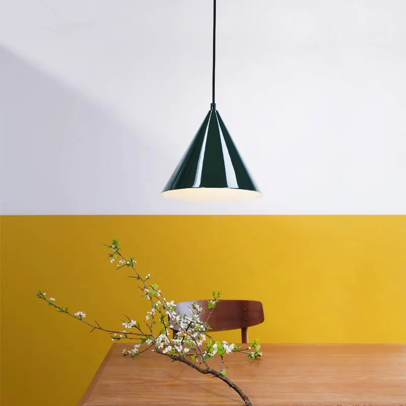 Lampa wisząca Dyberg Larsen Ron, błyszcząca, ciemnozielona