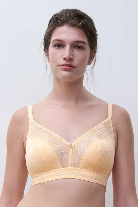 Chantelle Intrigue Bra Yellow Maat: D75 | BH's Outlet | Dames | Geel
