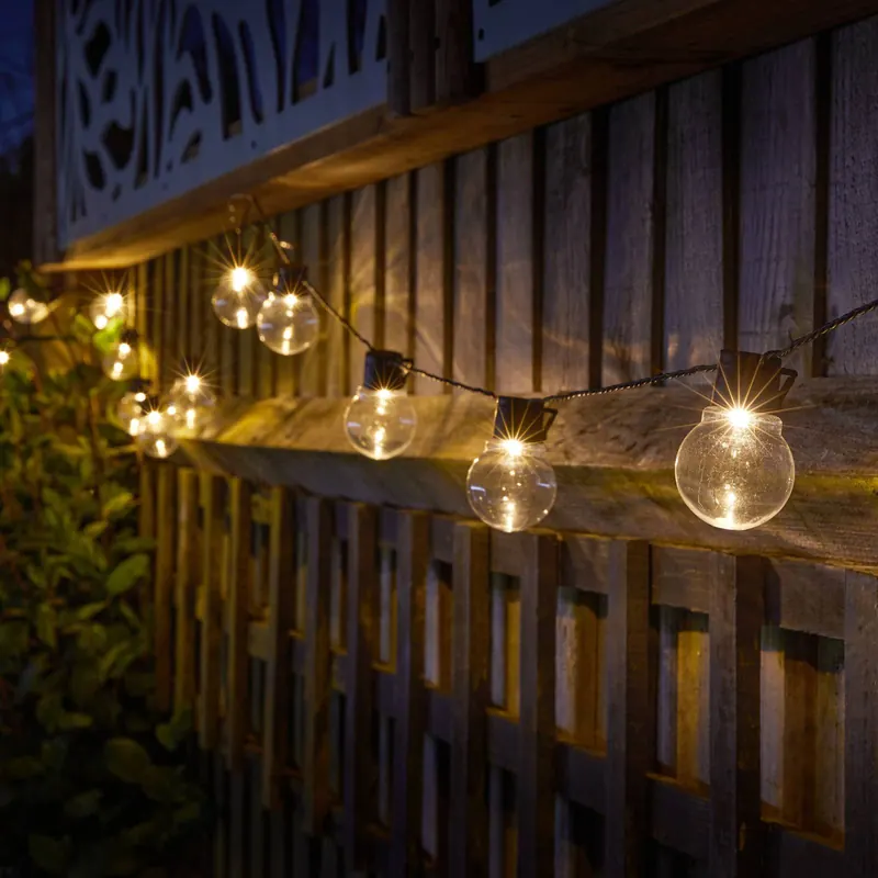 Łańcuch świetlny LED zasilany energią słoneczną GloBulb, 20 żarówek, IP44