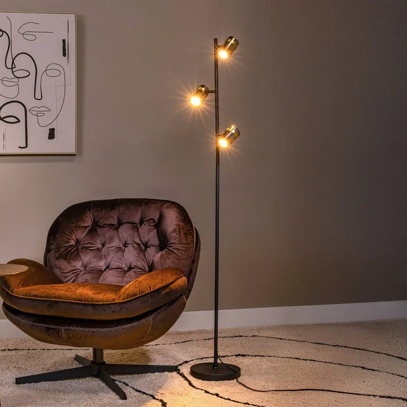 Lampa stojąca Upton, wysokość 154 cm, czarna/dymnoszara, 3-punktowa.