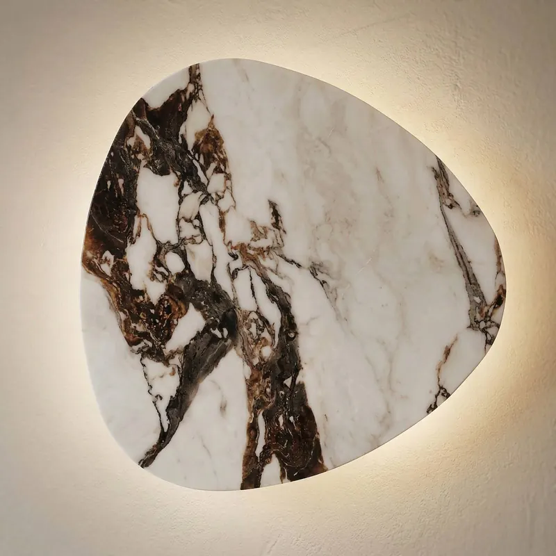 Kinkiet LED Rock, sztuczny kamień, biały