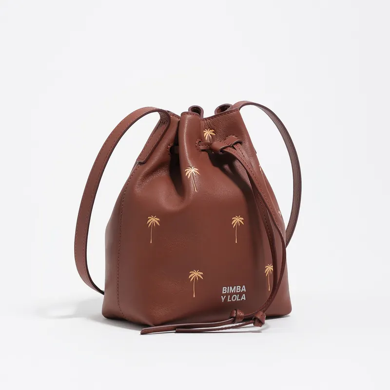 Torebka bucket Carlino mała skóra Palms orzechowa