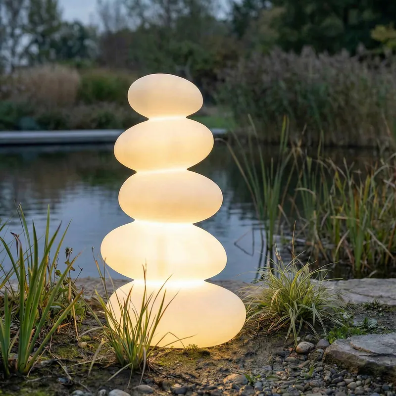 Lampa tarasowa LED Lucande Soriel, biała, 72 cm, stepdim, IP54