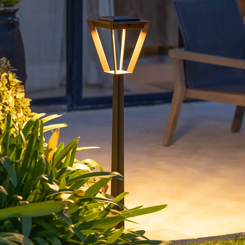 Lampa cokołowa solarna LED Metro czujnik, corten