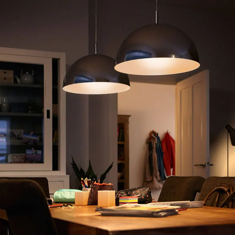 Philips Classic żarówka LED E14 P45 2,5W 2 700 K