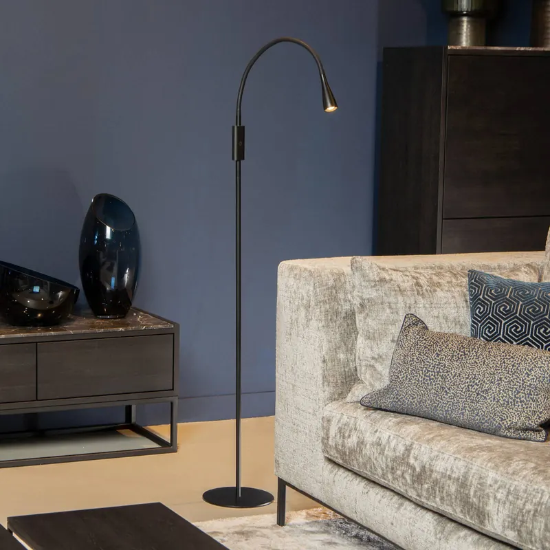 Lampa stojąca LED Zozy, czarna, 3-StepDim, wysokość 145 cm, elastyczne ramię