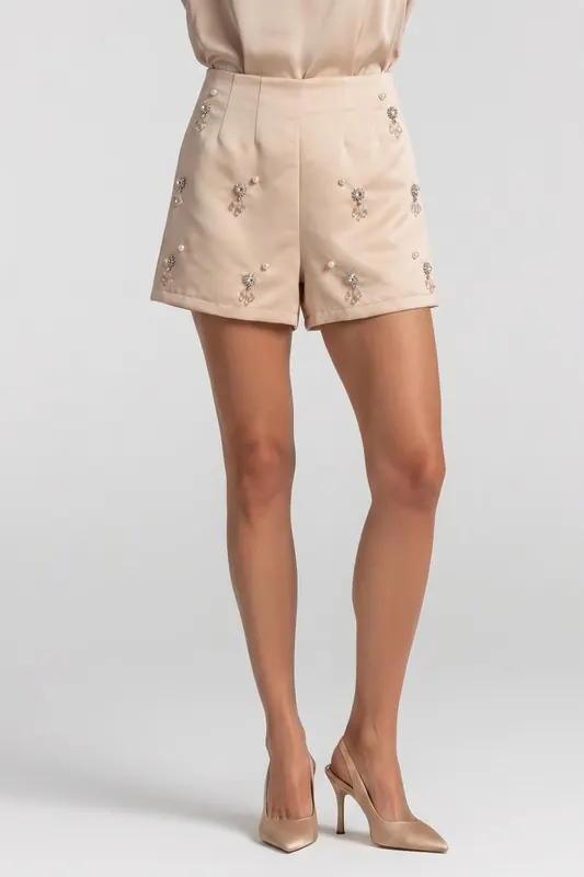 Odd Muse Crystal Shorts Cream Maat: S | Korte Broeken Outlet | Dames | Beige