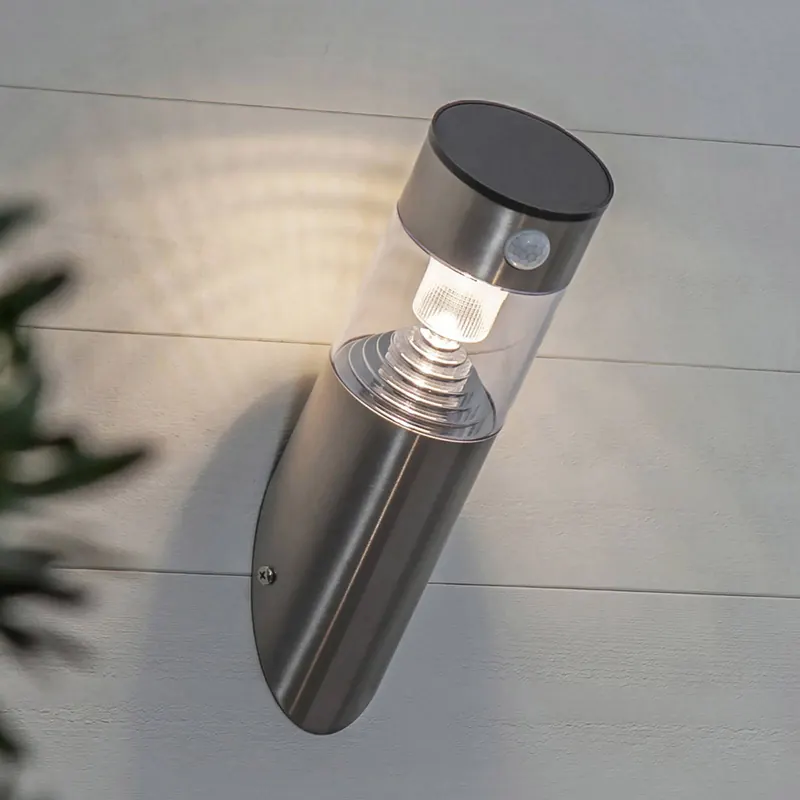 Lampa ścienna LED Marbella z czujnikiem ruchu