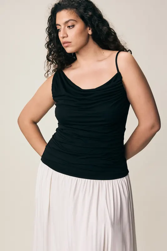 VIVEH Abeba Top Black Maat: 38 | Mouwloze Tops Outlet | Dames | Zwart