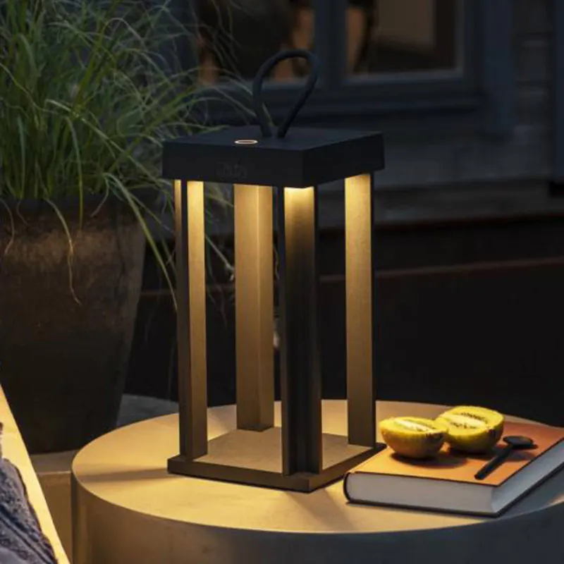 Oświetlenie dekoracyjne LED Cannes USB, czarne