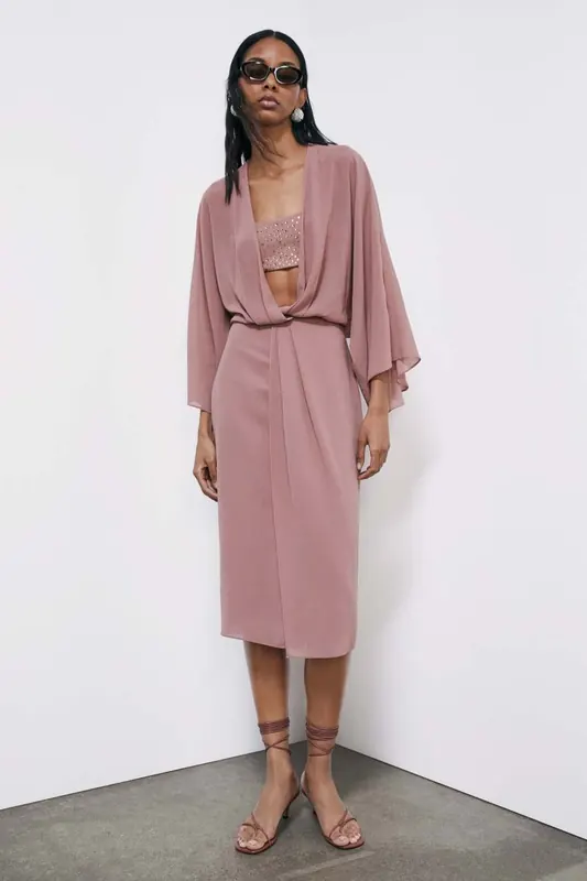 Płynna sukienka kimono z georgetty