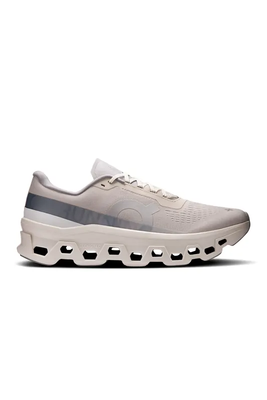 On Cloudmster 1 Pearl | Ivory Maat: 44.5 | Hardloopschoenen Outlet | Heren | Beige