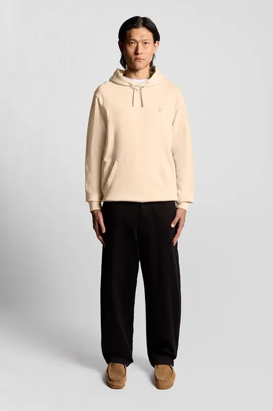 Lyle & Scott Superfine Pullover Hoodie Pink Tint Maat: M | Hoodies Outlet | Heren | Beige