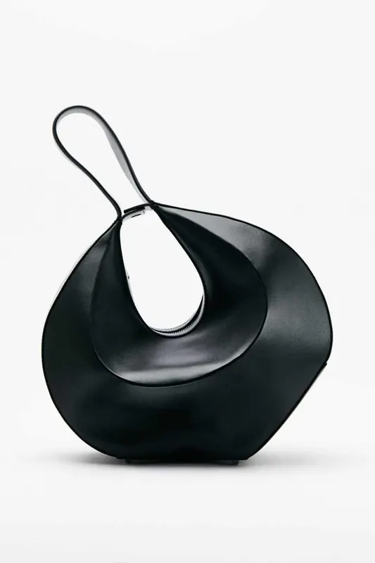 Skórzana bangle bag na ramię