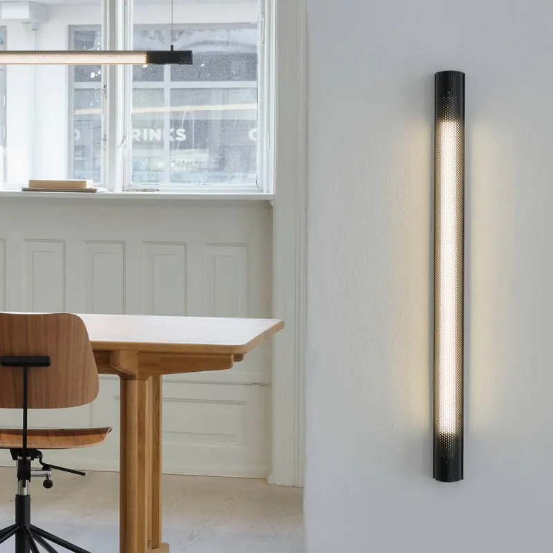 GEJST Kinkiet Radent, czarny, wysokość 70 cm, G13 LED