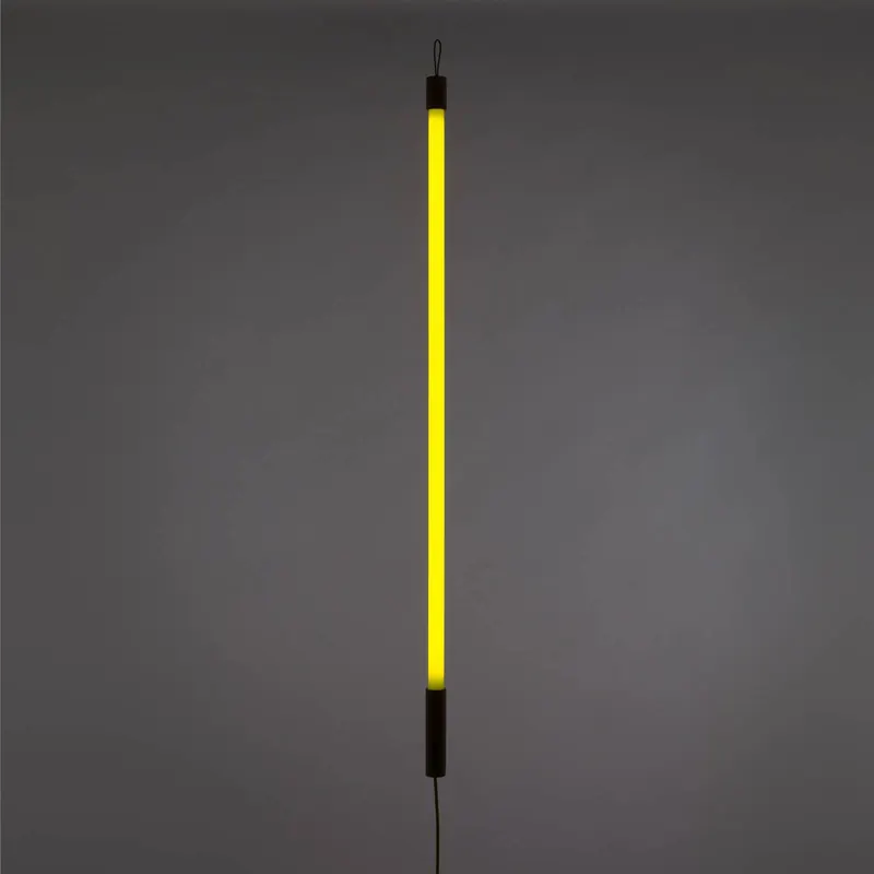 SELETTI Lampa LED Linea, żółta, drewniane detale, uniwersalna