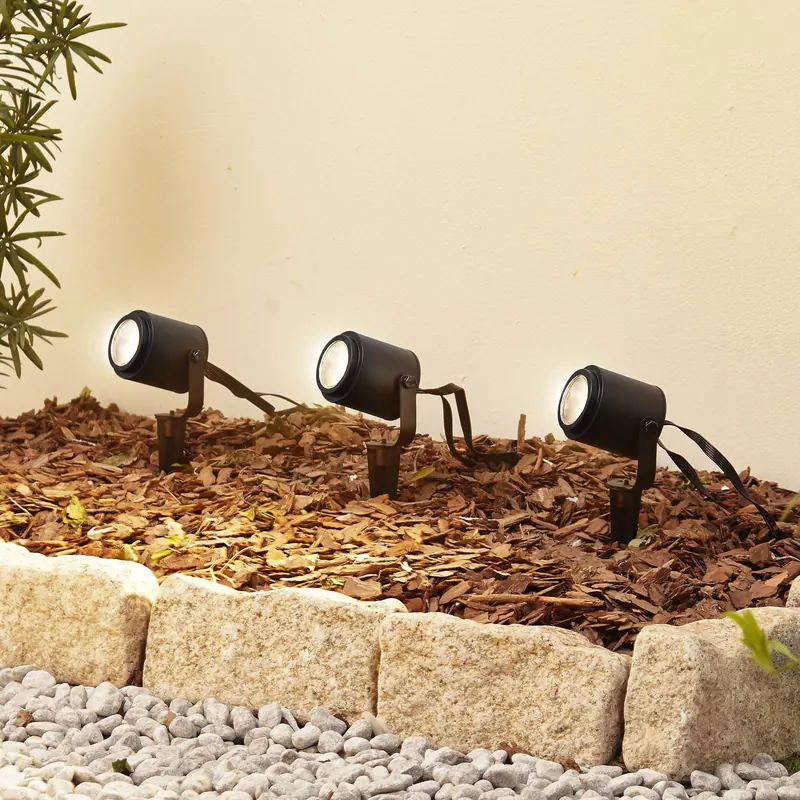 Lindby Smart – reflektory zewnętrzne LED Nymo, CCT, RGB, Tuya, zestaw 3 sztuk