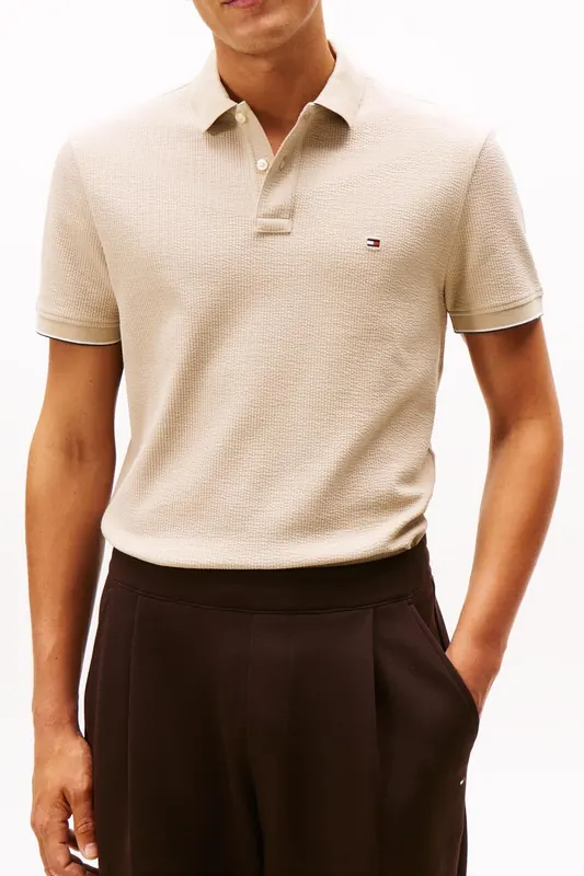 Tommy Hilfiger Seersucker Regular Polo Sandalwood Maat: XXL | Poloshirts Outlet | Heren | Beige