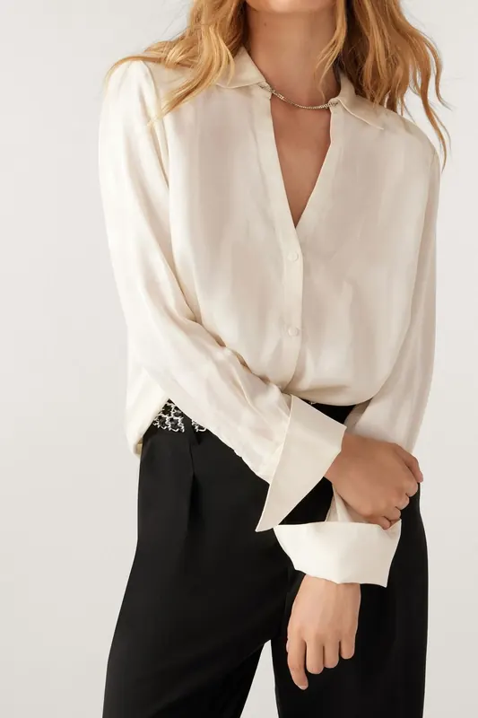 BA&SH Long Sleeves Shirt Ecru Maat: M | Longsleeves Outlet | Dames | Ecru