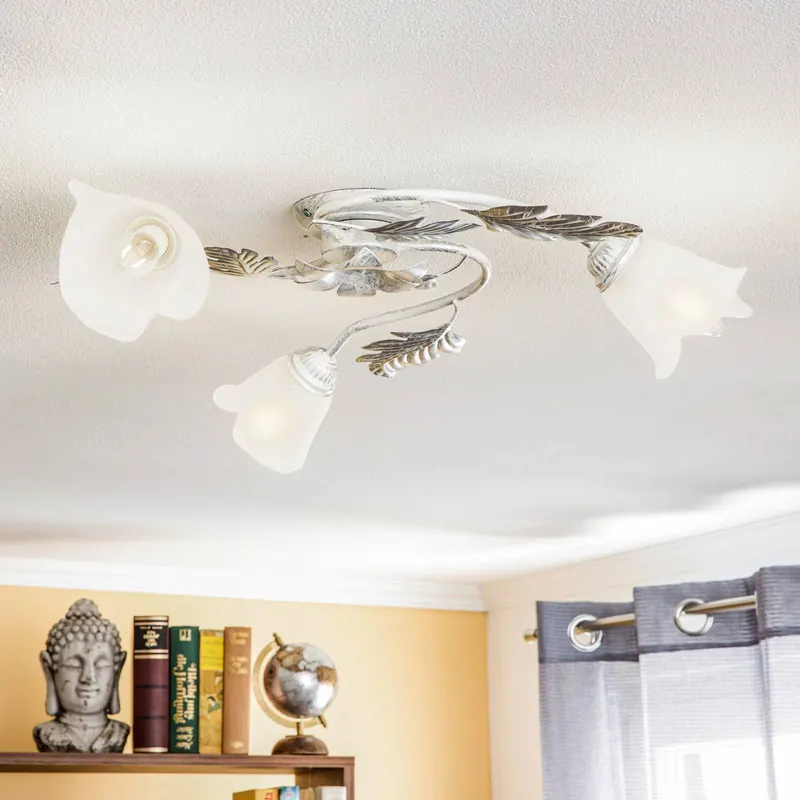 Lampa sufitowa Marilena w stylu florenckim, 3-punktowa