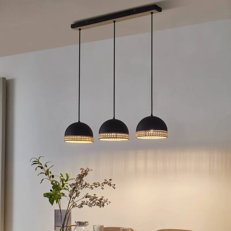 Lindby Lonnaris żyrandol, rattan, czarny, 3-pkt.
