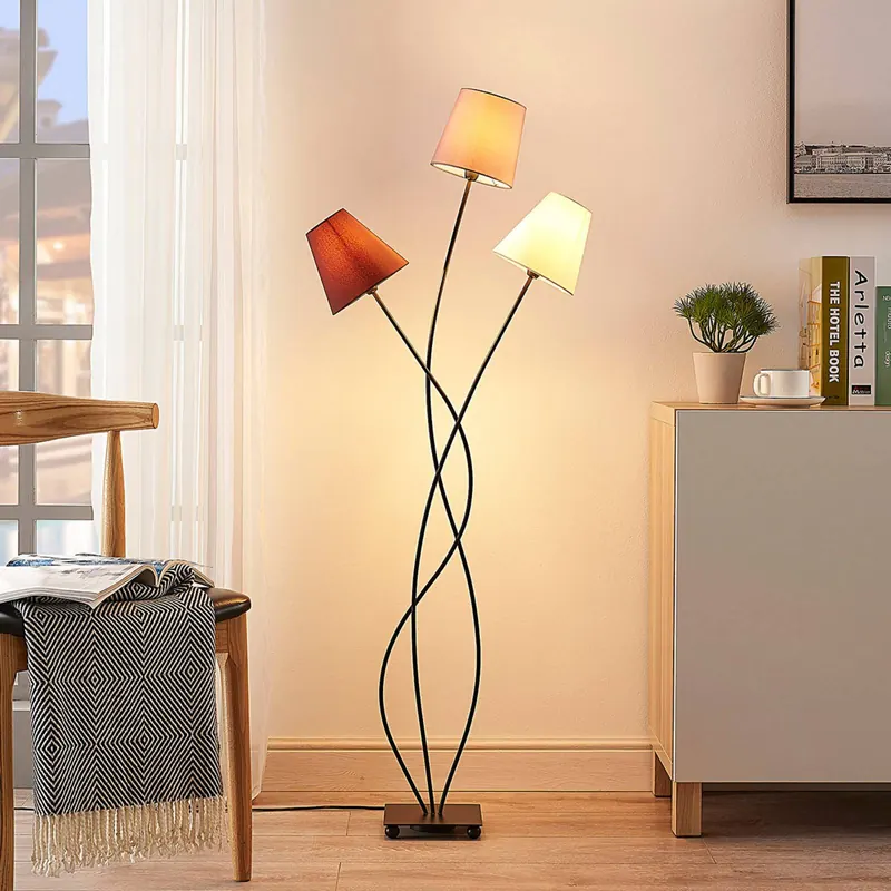 Lampa stojąca Lindby Melis, 130 cm, 3-punktowa, tekstylna