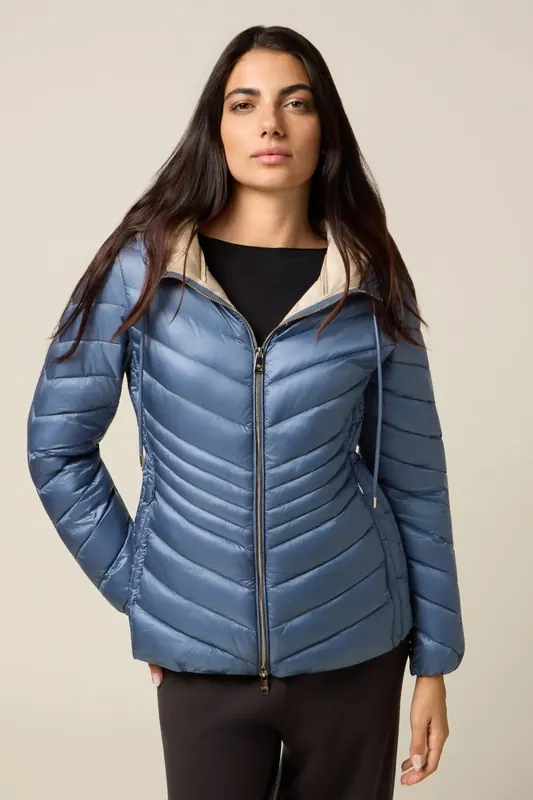 Oltre Lightweight Hooded Down Jacket Light Blue Maat: 40 | Winterjassen Outlet | Dames | Blauw