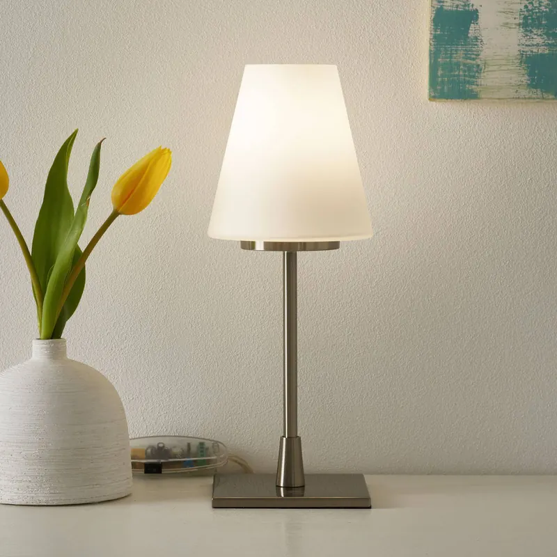 Lampa stołowa Lucy Big z funkcją dotykową, biała