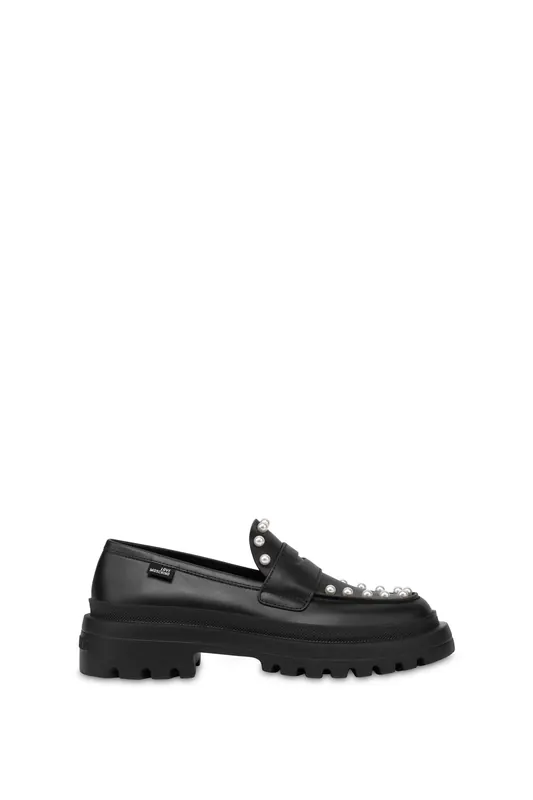 Moschino Her Love Calfskin Loafers Black Maat: 40 | Instappers Outlet | Dames | Zwart