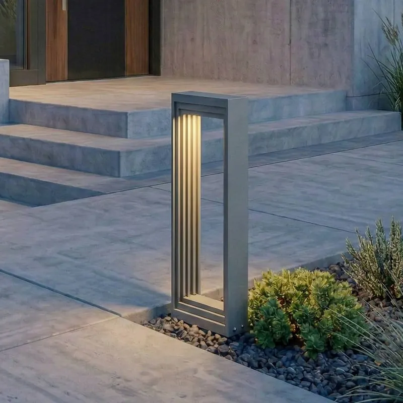 Lucande słupek oświetleniowy LED Ashkan, wysokość 40 cm, antracyt, IP65